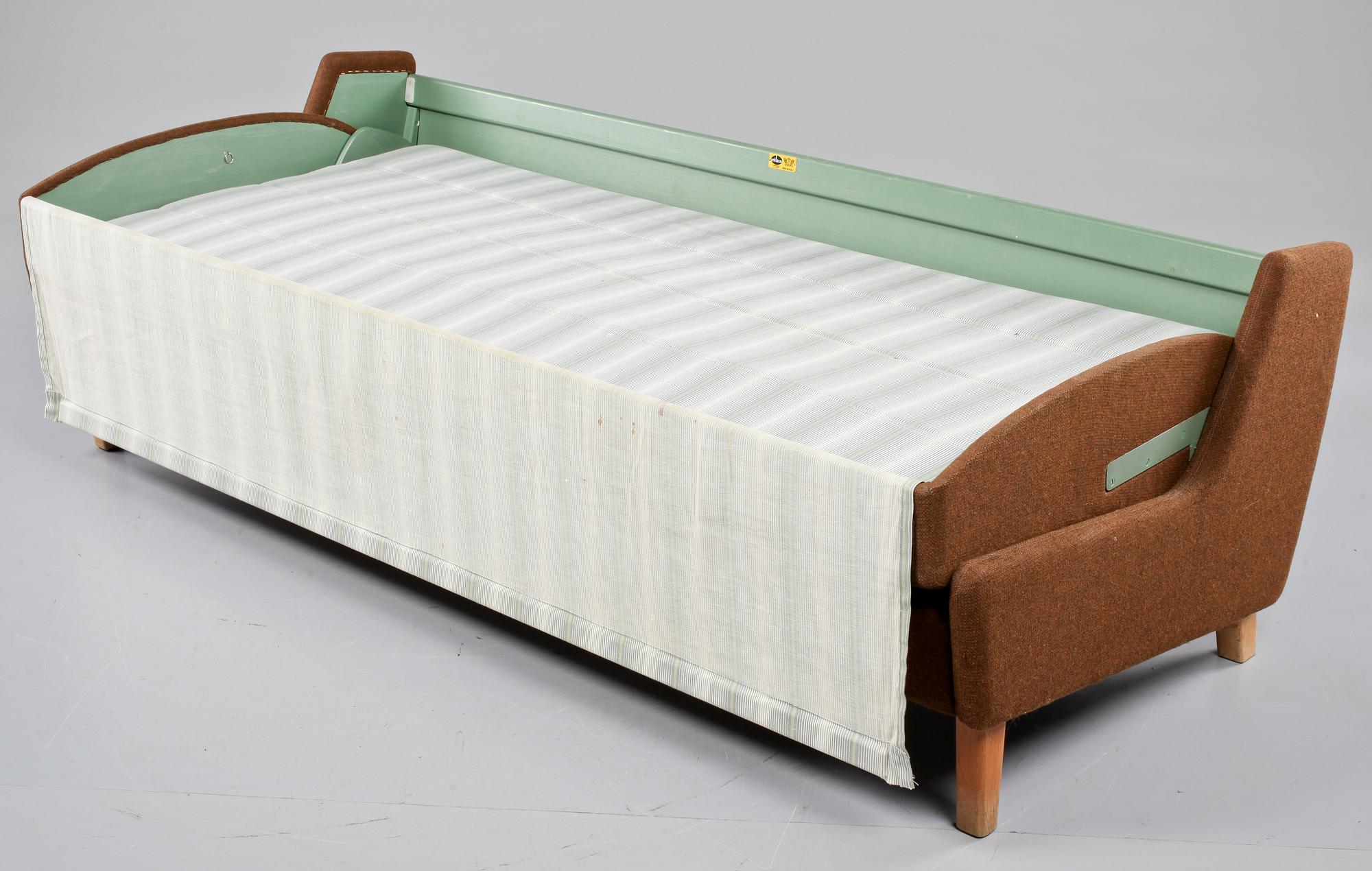 SOFFA, bäddbar, Eilas, Linköping, 1965.
