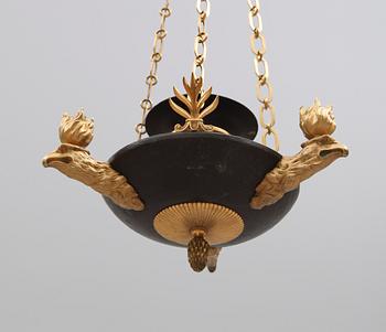 TAKAMPEL, empire, 1800-talets första hälft. Höjd ca 60 cm.
