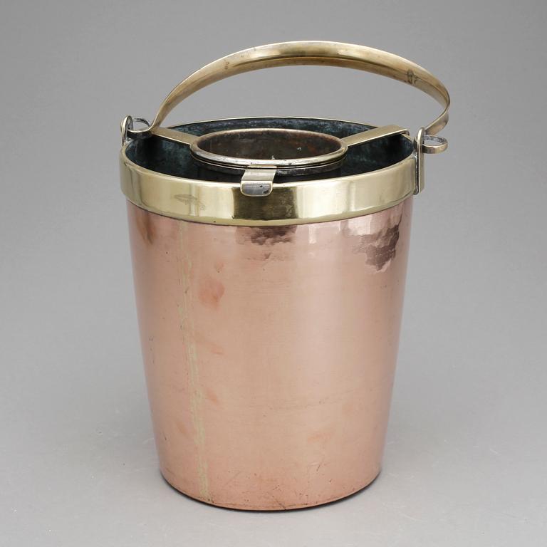 VINKYLARE, CG Hallberg, Stockholm. 1900-talets första hälft.