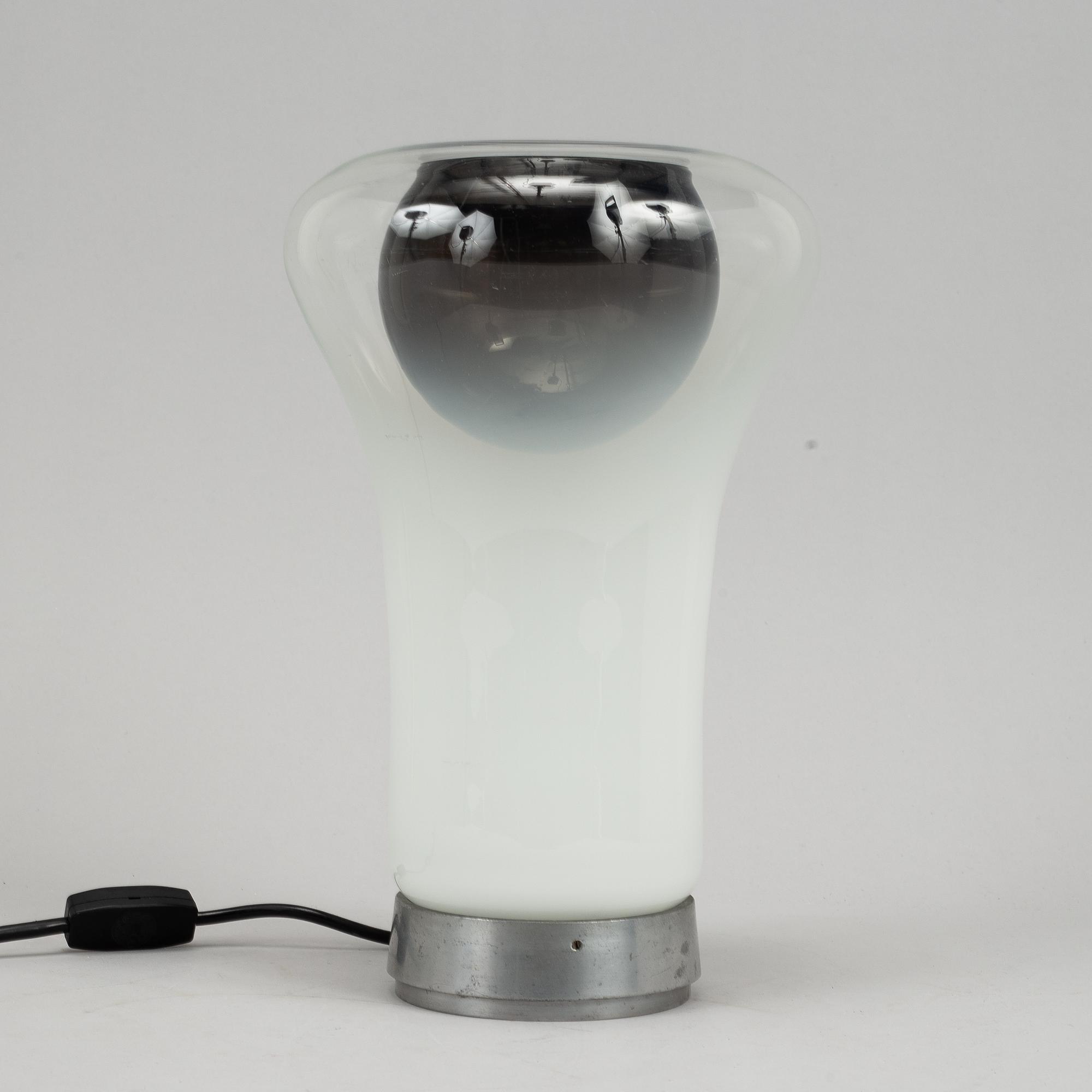 Angelo Mangiarotti, a glass table lamp, "Sappho", for Artemide.