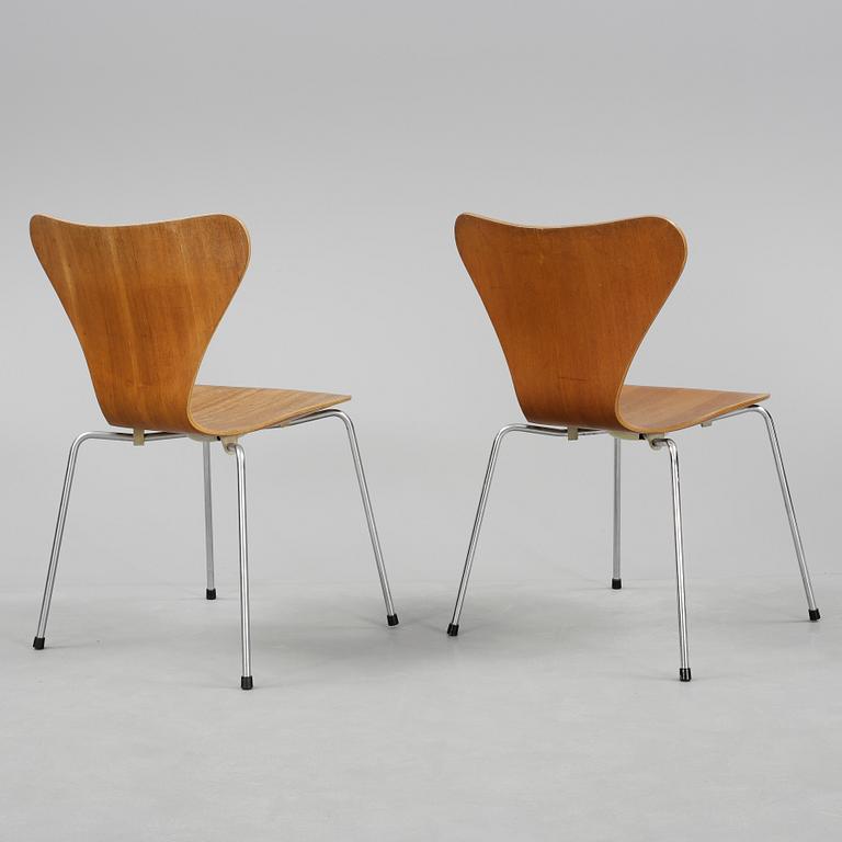STOLAR, 8 st, "Sjuan", Arne Jacobsen, Fritz Hansen, 1960-70-tal.