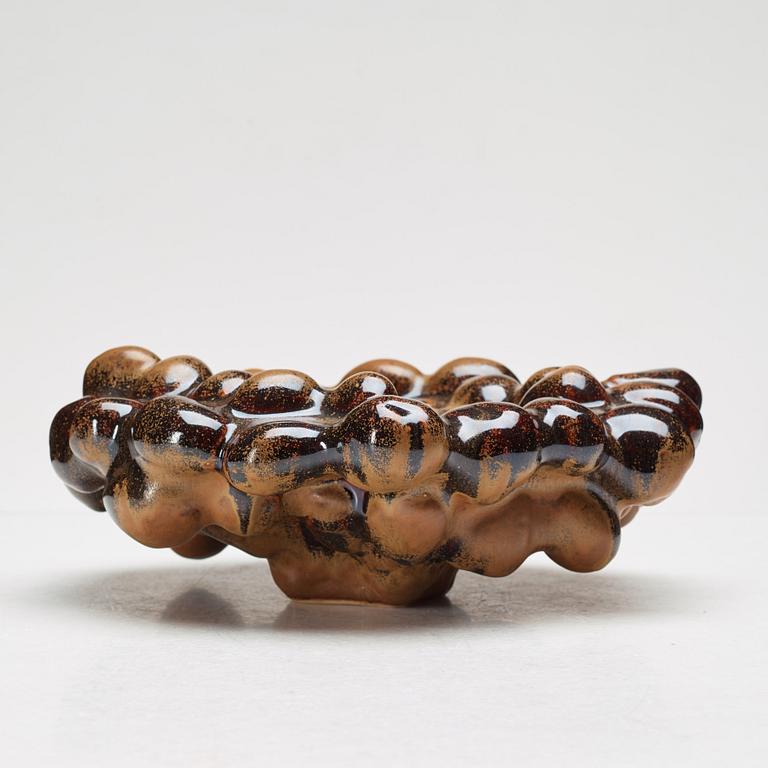 Mårten Medbo, a stoneware dish, Sweden, signed and dated 2001.