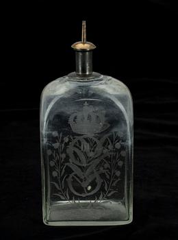 BRÄNNVINSFLASKA, glas, 1800-talets början.