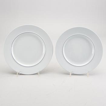 Grethe Meyer, "Blue Edge", tableware, 100 dlr, Royal Copenhagen and Aluminia.