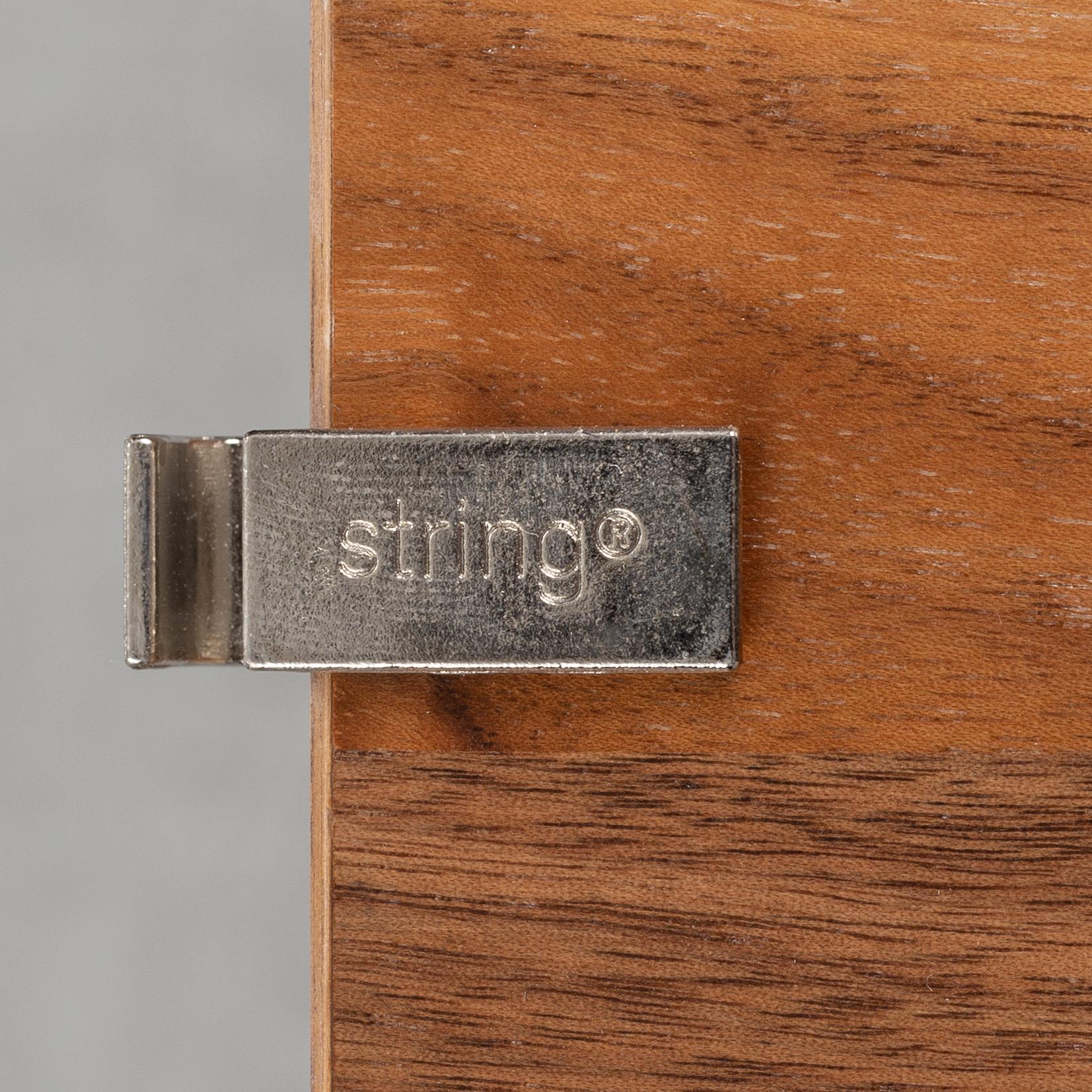 Nils & Kajsa Strinning, hyllsystem, "String", String.