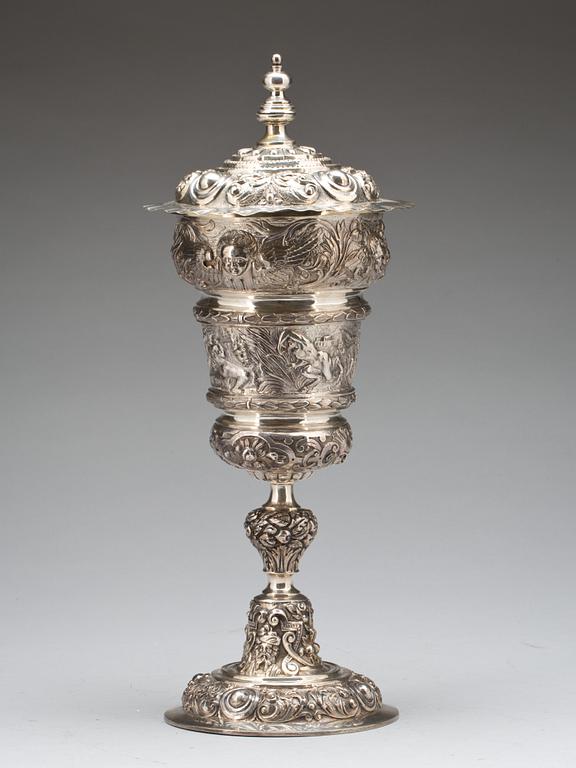 KALK med LOCK, silver, Barockstil 1800-tal. Vikt ca 960 g.