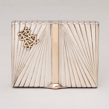 CIGARETTETUI, silver, Heikki Kaksonen, Helsingfors 1945.