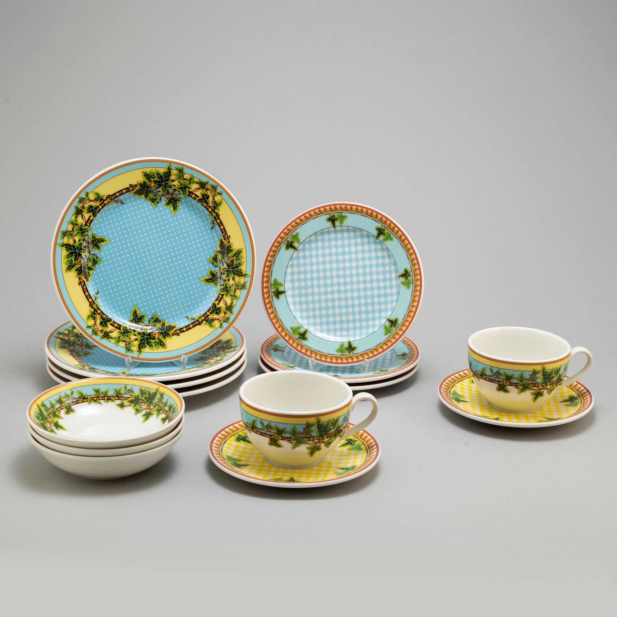 VERSACE, MAT och KAFFESERVIS, 12 delar, porslin. Rosenthal, "Casual".