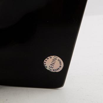 Masker 2 st Venini Iltalien signerade och daterad 93/2002.