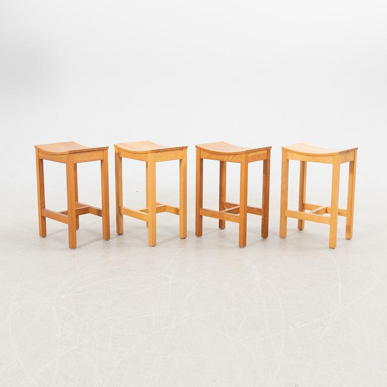 Jonas Lindvall, pallar, 4 st, "BI" ur serien Beatnik, de Nord, 1990-tal.