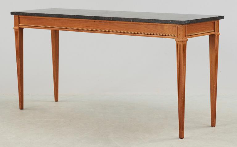 SIDEBOARD, gustaviansk stil, modern tillverkning.