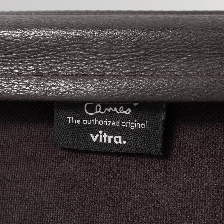 Charles & Ray Eames,.