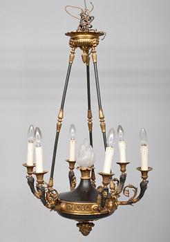 TAKKRONA, empirestil, 1900-talets början. Höjd 87 cm.