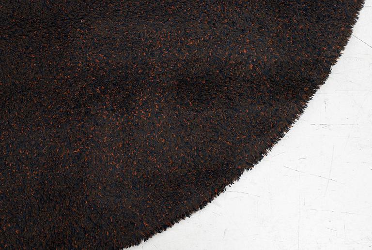 Gunilla Lagerhem Ullberg, a 'Stubb Special' rug, Kasthall, diameter 180 cm.