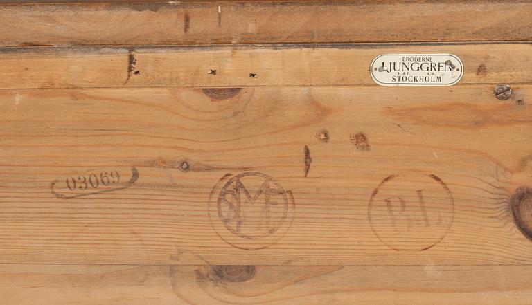 SPEGELBYRÅ, Möbelfabrikerna Bodafors. Sent 1920-tal.