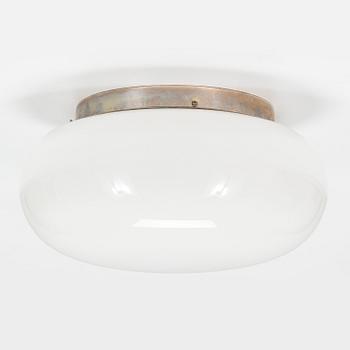 Paavo Tynell, a 1950's '1622' ceiling light for Taito.