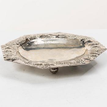 A Swedish silver dish, mark of JE Skreij, Falun 1929.