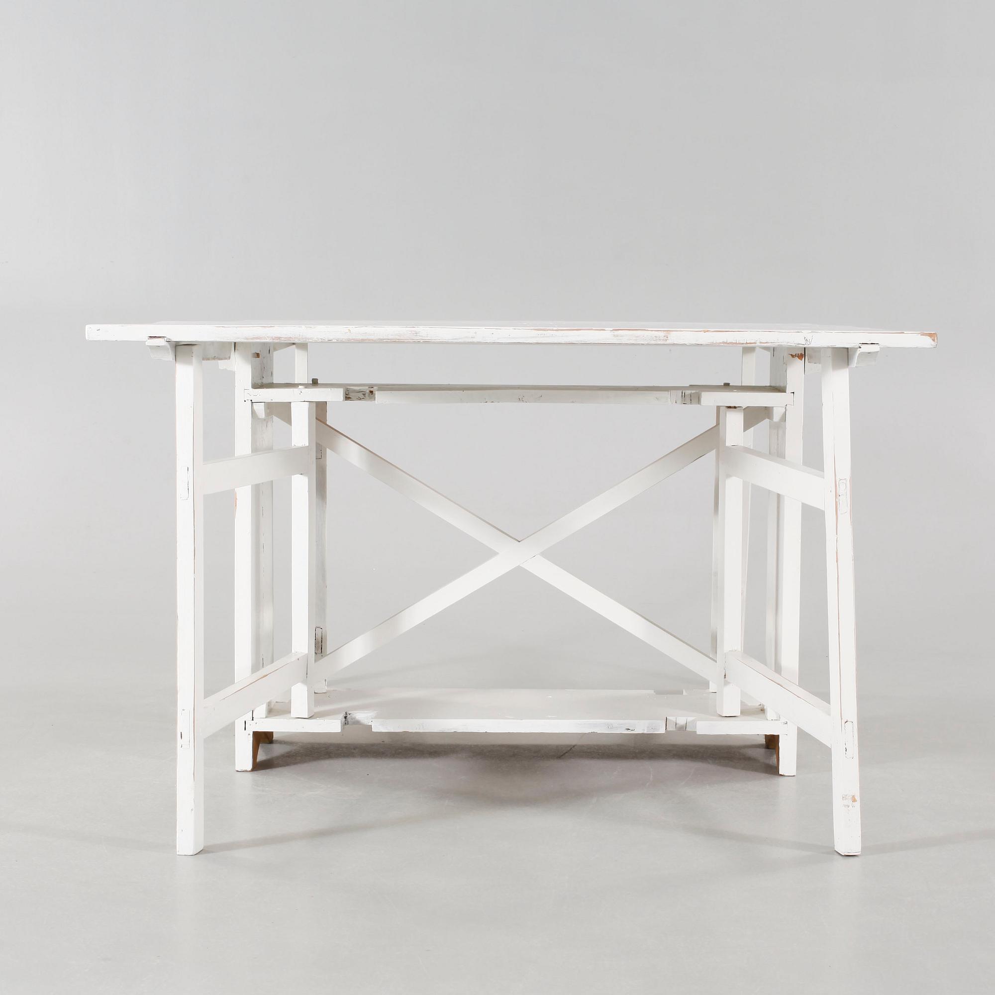 A folding table from the secodn half of the 20th century.