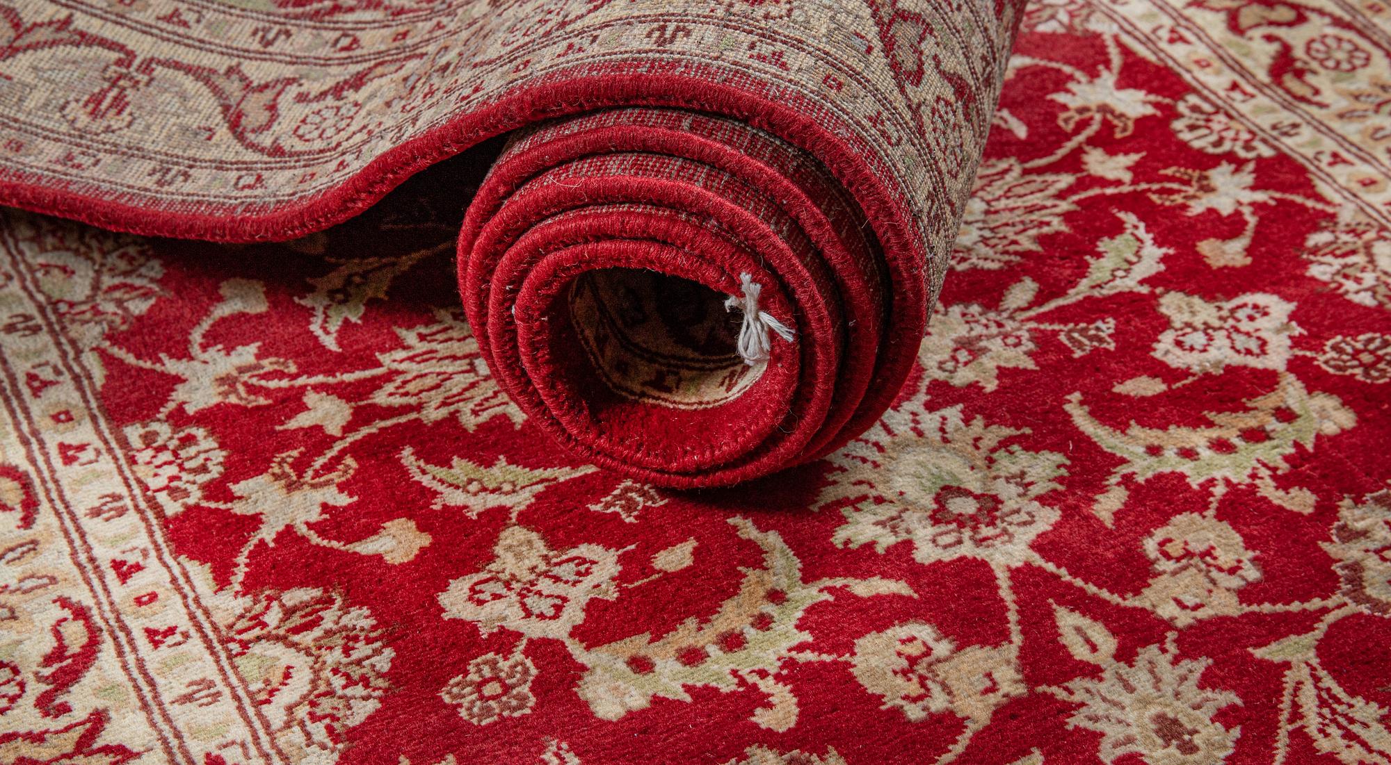 A runner, Kashmir, ca 313 x 79 cm.