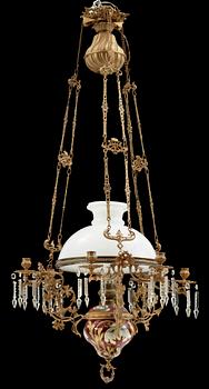 HÄNGFOTOGENLAMPA, sekelskiftet 1900. Höjd ca 120.