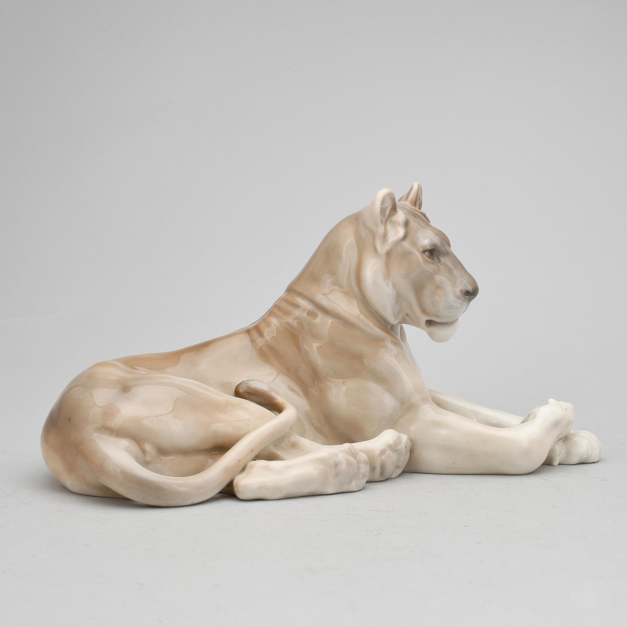 FIGURIN, porslin, Royal Copenhagen, Danmark 1940.
