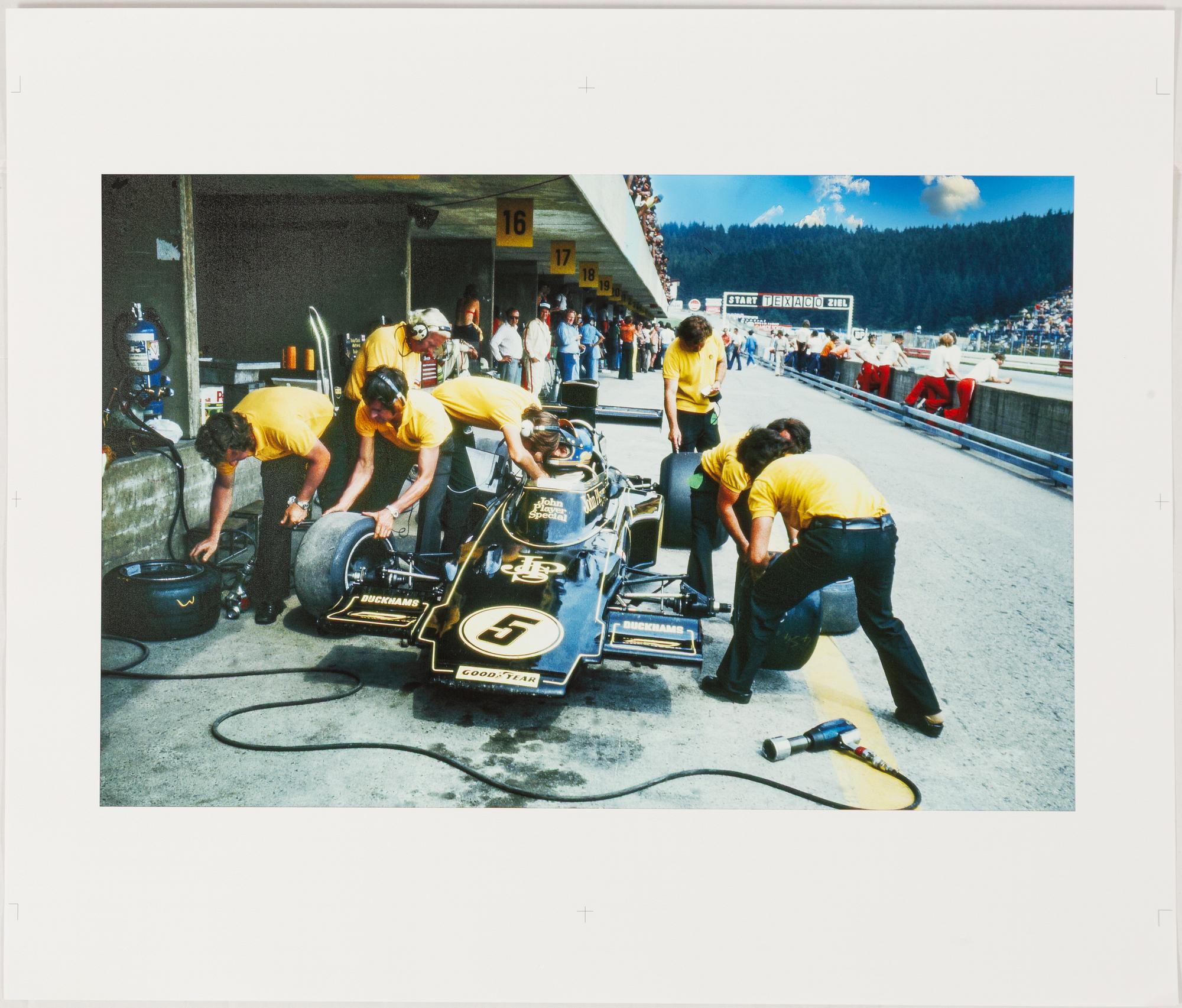 Kenneth Olausson, "Ronnie Peterson i Zeltwegdepå 1975".