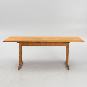 Børge Mogensen, a "Skaher" dining table, second half of the 20th century.