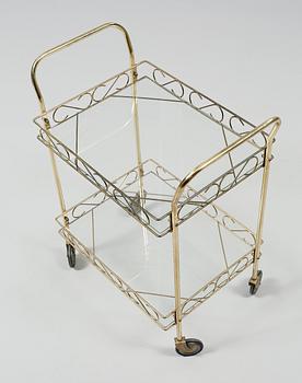 SERVERINGSVAGN, mässing och glas, 1900-tal.
