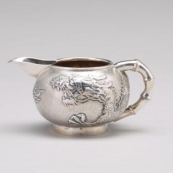 TESERVIS, fyra delar, silver. Kina, Luen Wo, Shanghai, 1875-1925.