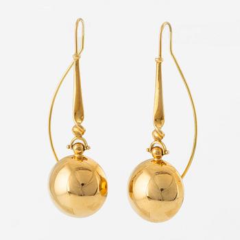 Earrings, a pair, Italy, 18K gold.