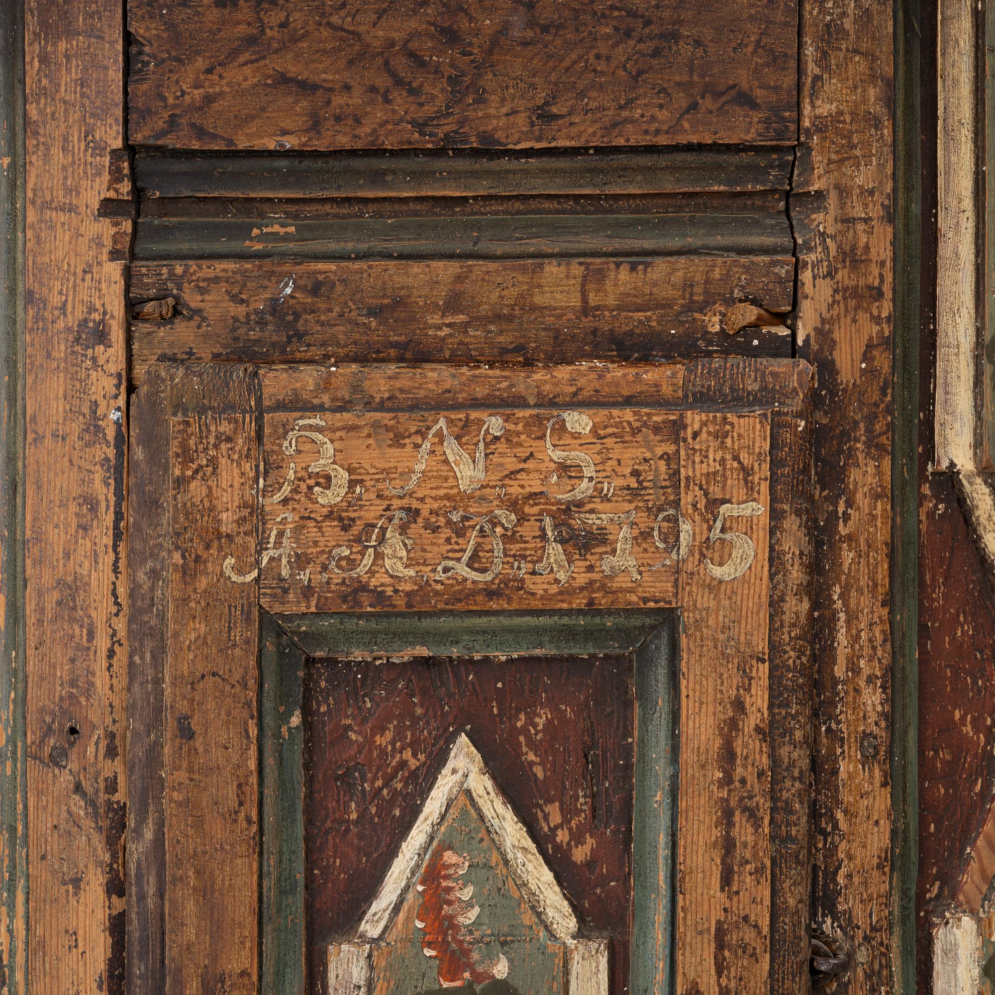 Hörnskåp, allmoge, västsvenskt, daterat 1795.
