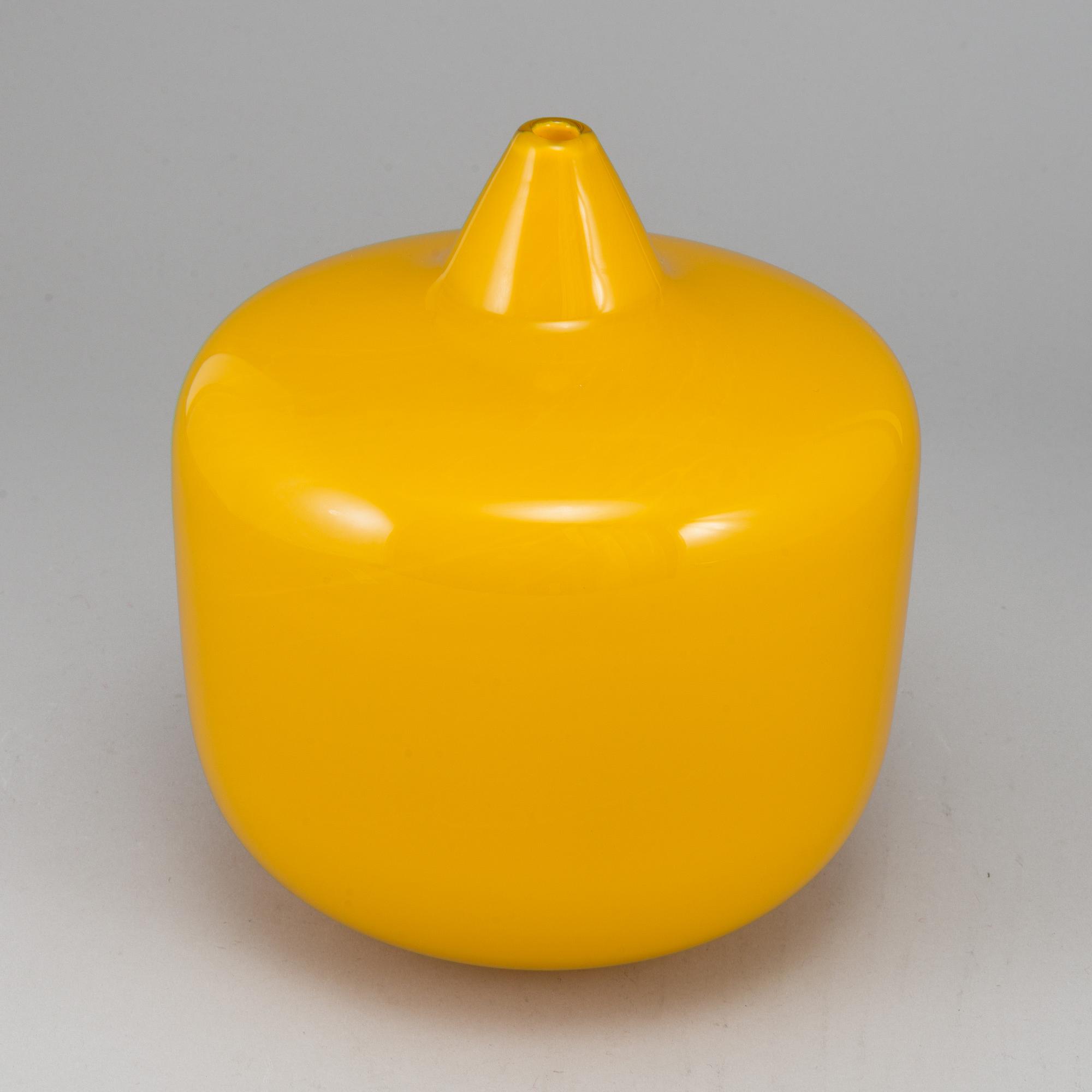 INGEBORG LUNDIN, a glass vase, Orrefors.