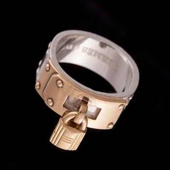 RING, "Kelly", silver och guld. Hermès. Vikt ca 10,8 g.