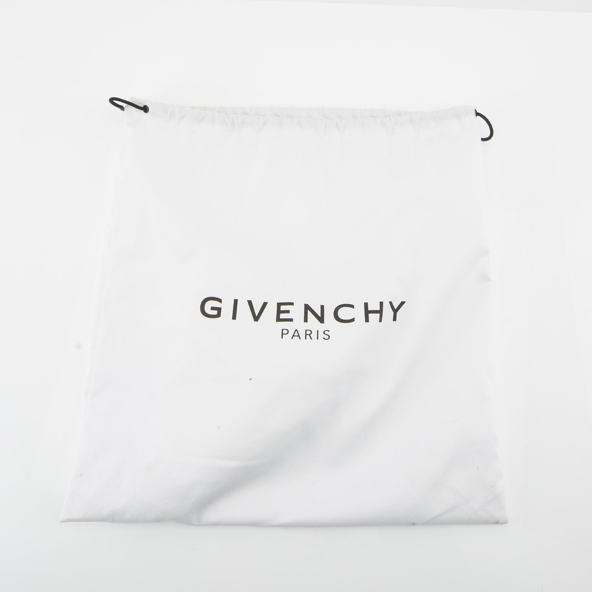 Givenchy bag "GV3 mini".