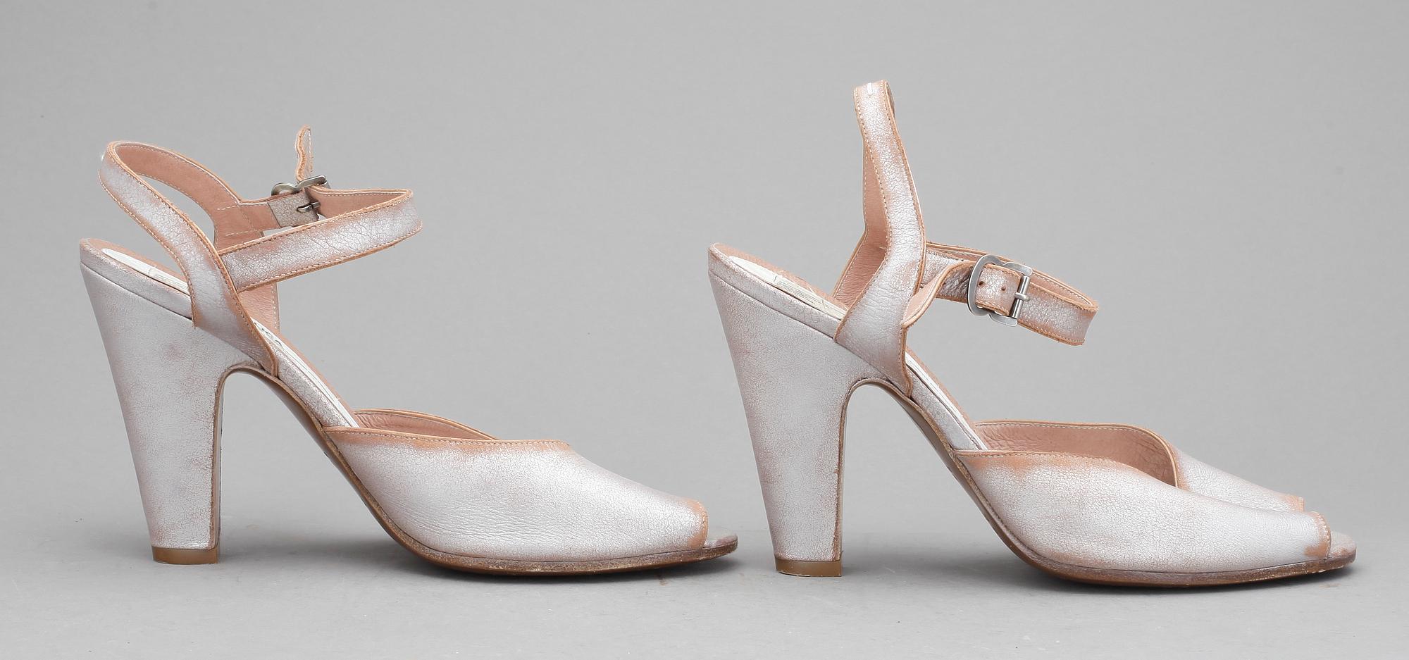 SKOR, ett par sandaler, Martin Margiela, "Tango".