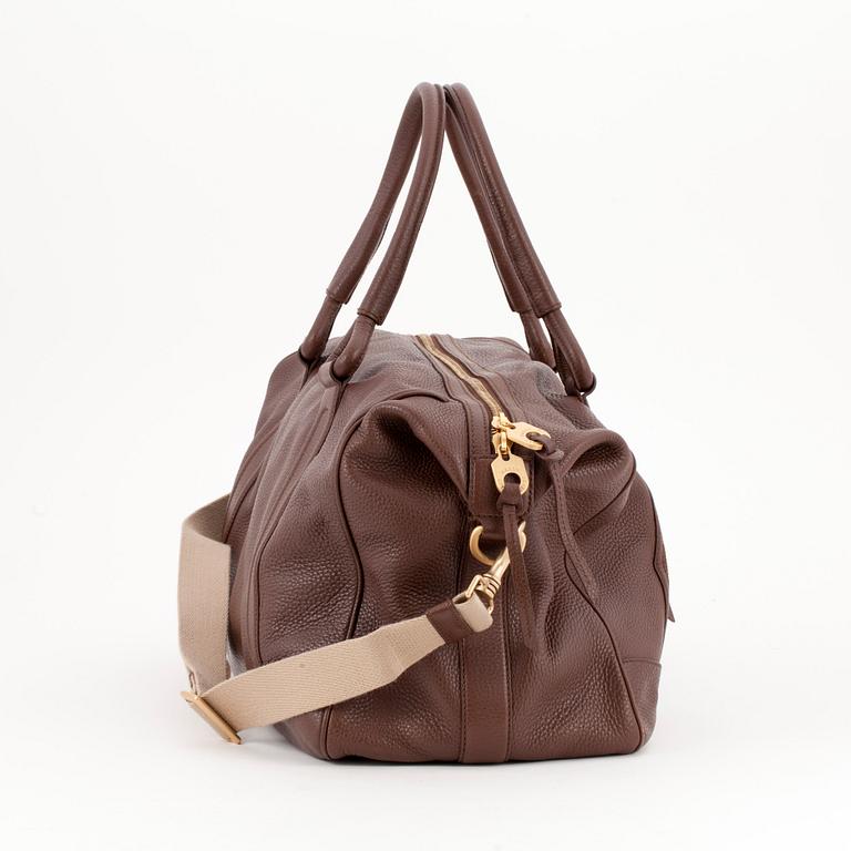 BALLY, a brown leather weekend bag.