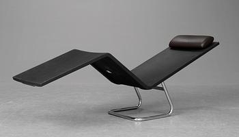 381. LIGGSTOL. "MVS Chaise", Maarten Van Severen.