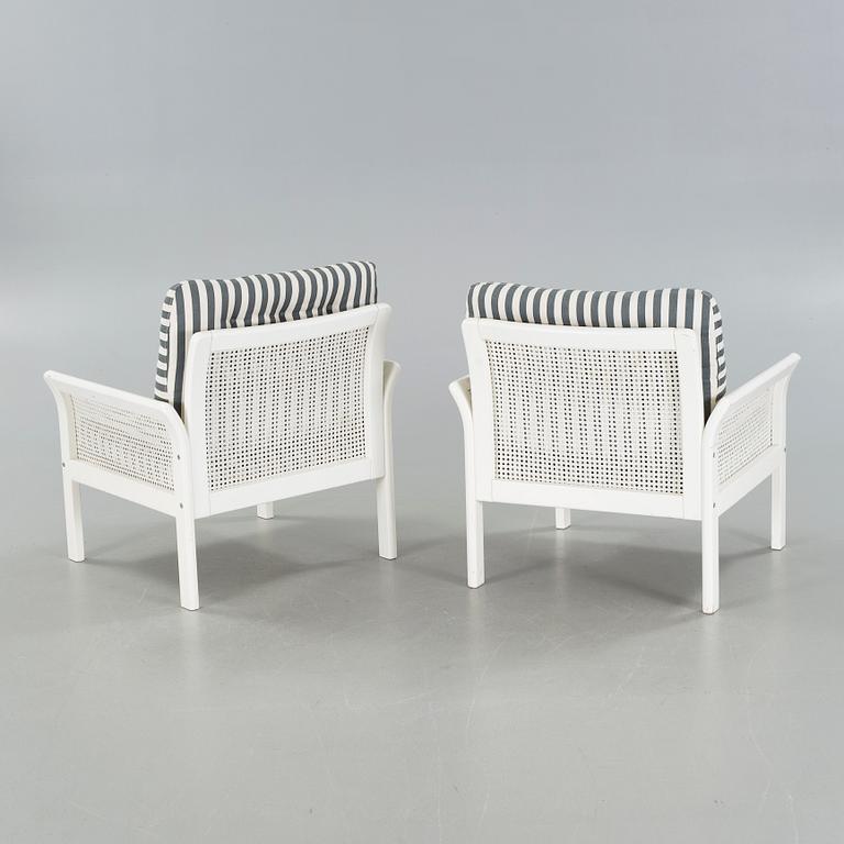 FÅTÖLJER, ett par, Dux, 1900-talets andra hälft.