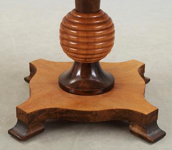SOFFBORD, art deco, 1900-talets mitt.