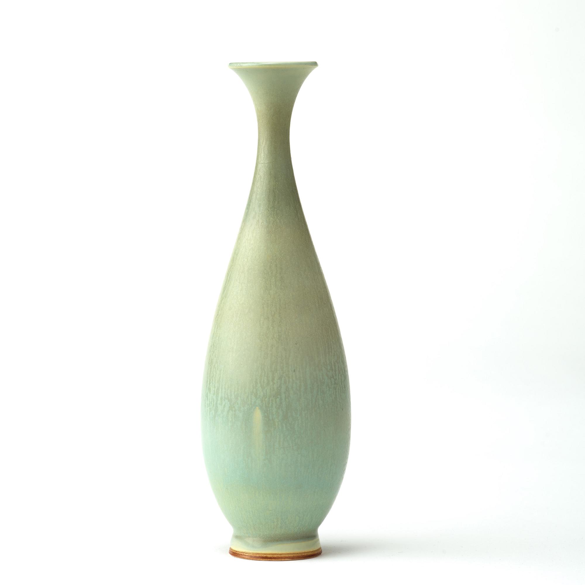 A Berndt Friberg stoneware vase, Gustavsberg studio, Sweden 1966.