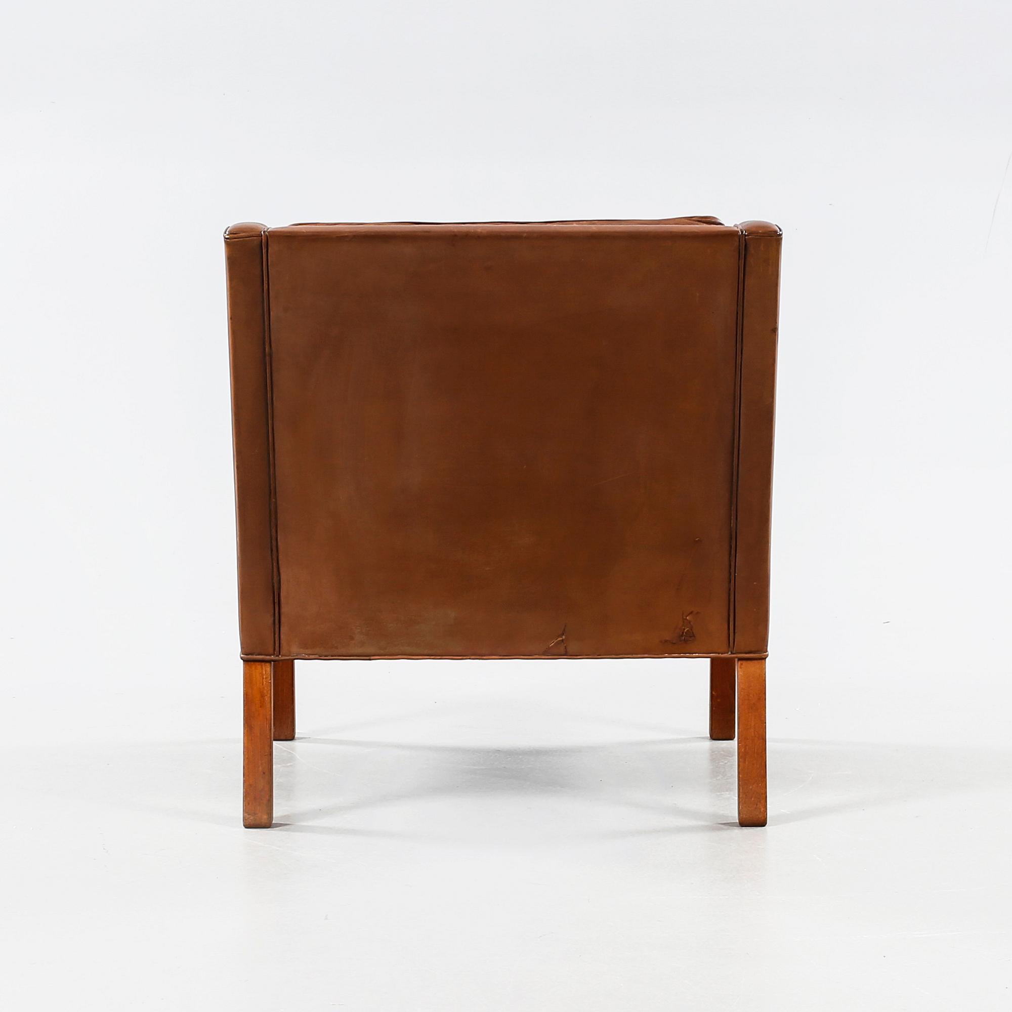BØRGE MOGENSEN, fåtölj, modell 2207-22, 1900-talets fjärde kvartal.