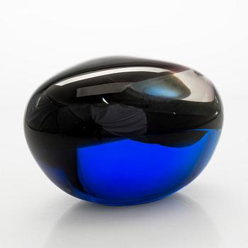 Timo Sarpaneva, a 'Black bird' glass sculpture, signed Timo Sarpaneva 1997.