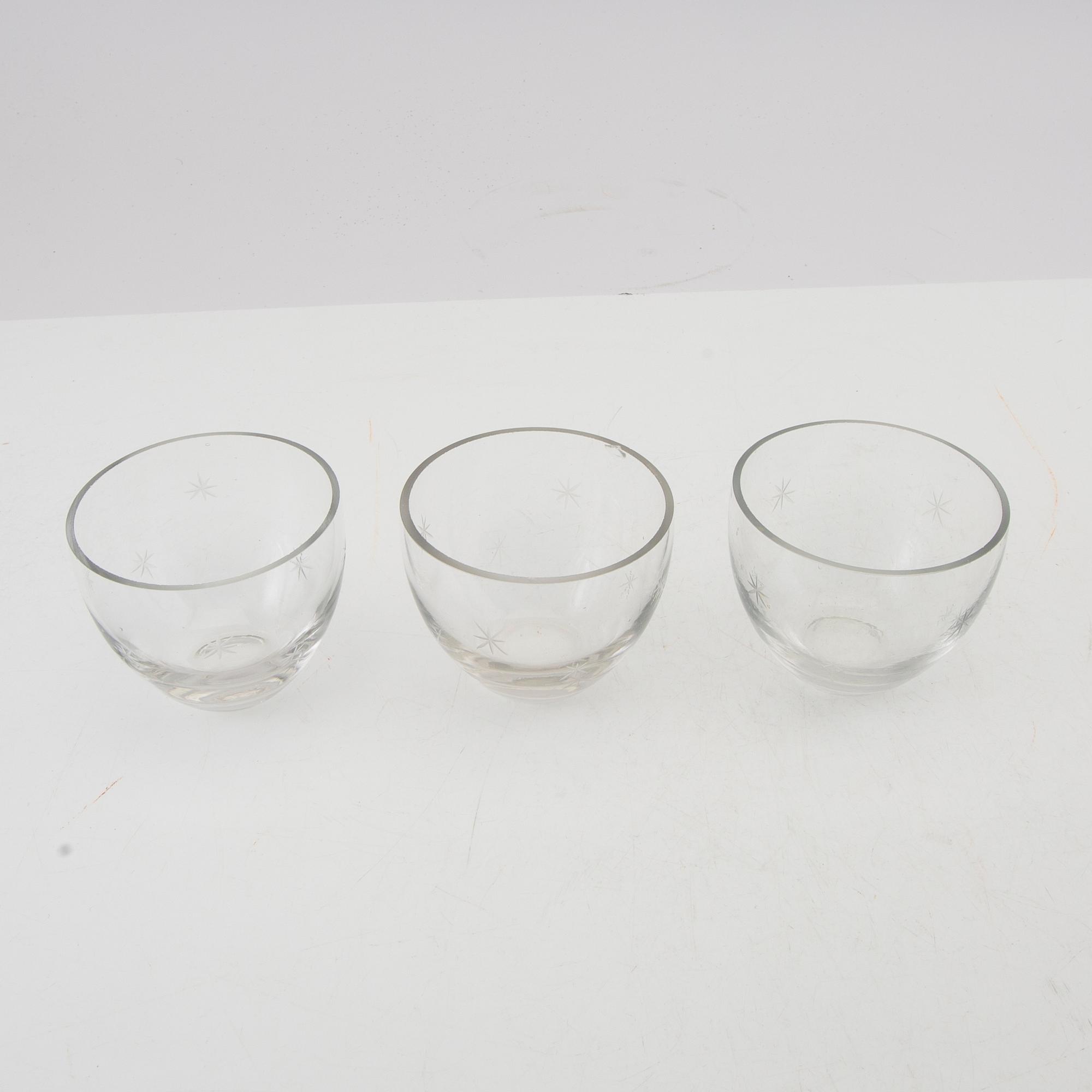 Signe Persson-Melin, servis 41 dlr "Bouquet" Kosta Boda sent 1900-tal.