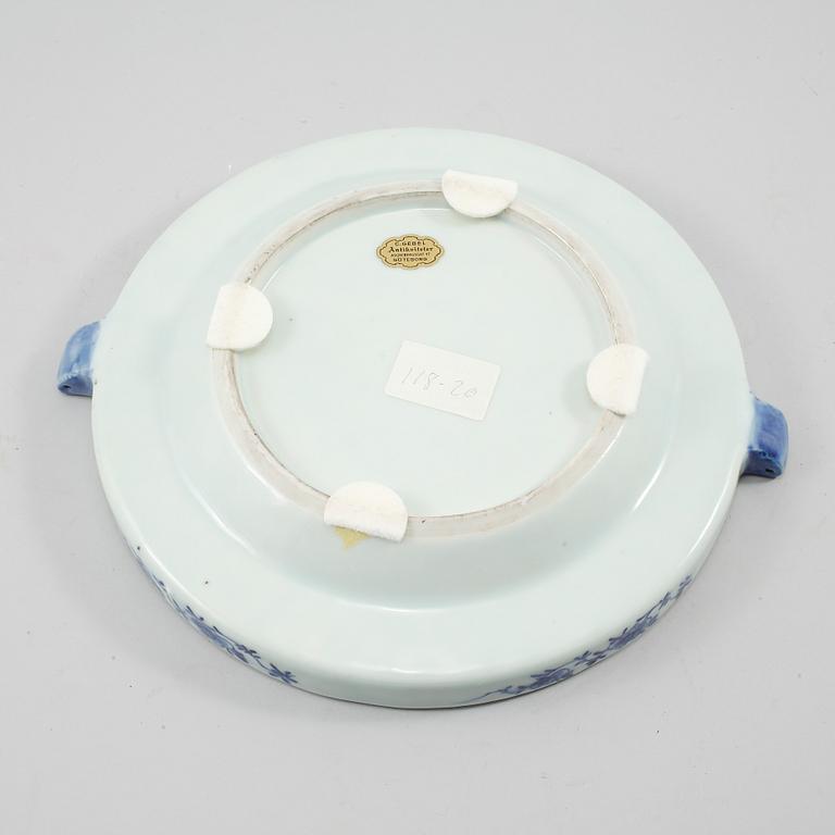 VÄRMEFAT, porslin, Kina, 1800-tal.