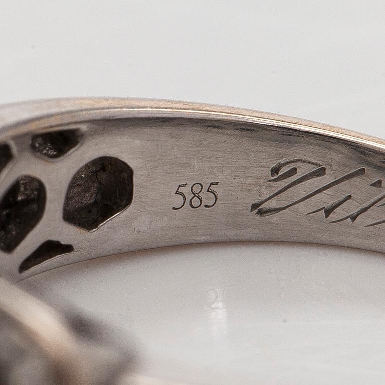 Ring, briljant- och åttkantslipade diamanter, 14K vitguld,
