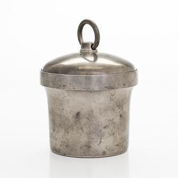 Bertel Gardberg, a lidded pewter jar, Hopeatehdas Oy, Helsinki.