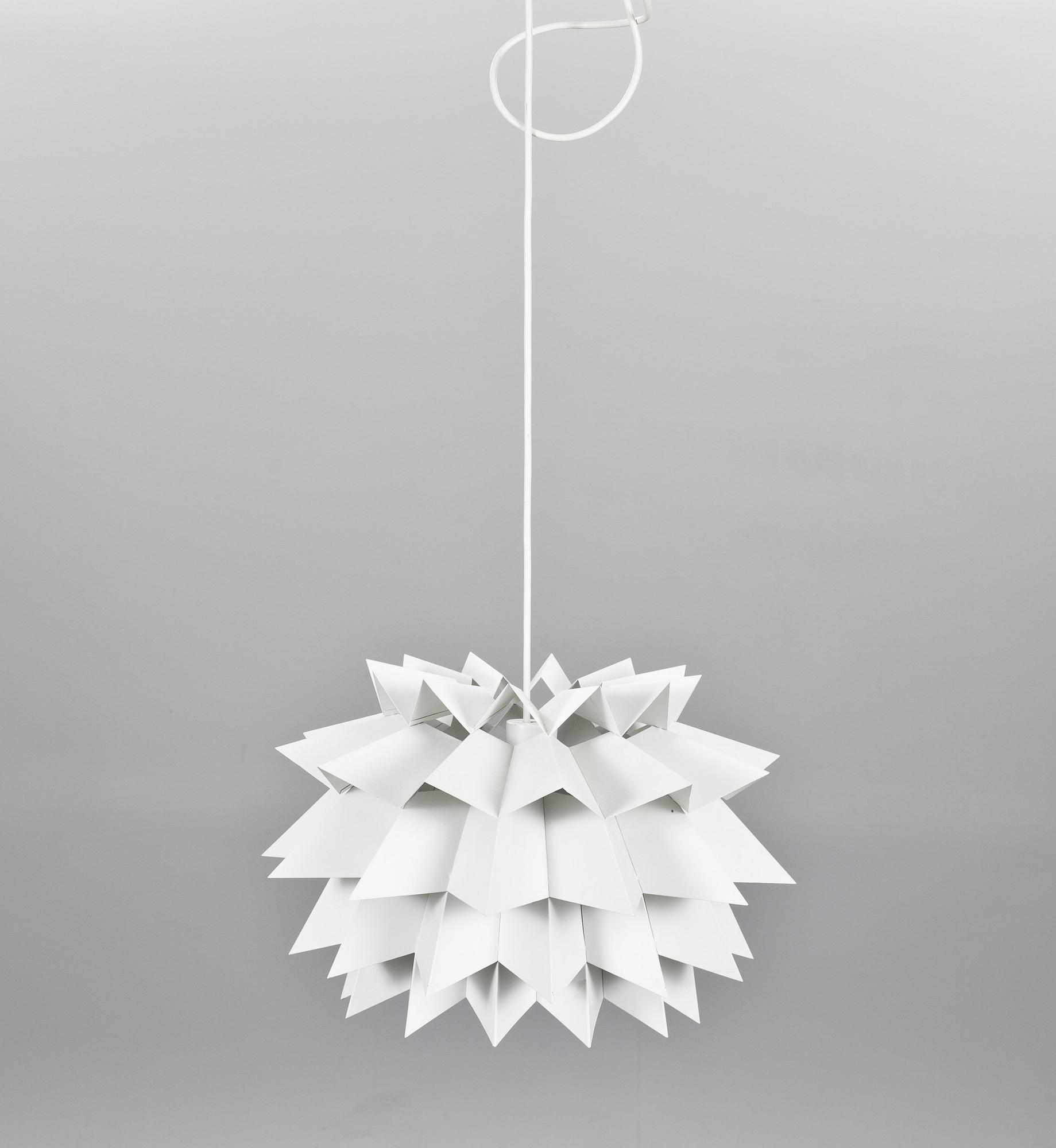 TAKLAMPA, 1960-tal, höjd 40 cm.