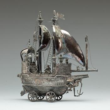 SKEPPSMODELL, försilvrad metall, troligen Holland, 1800-tal.