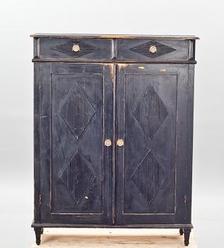SKÄNK, gustaviansk stil. 1900-talets första hälft.