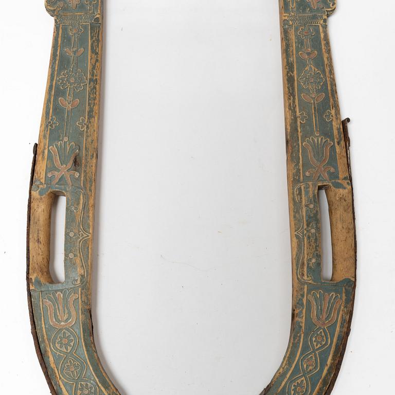 Lokor, ett par, Allmoge, daterade 1827.